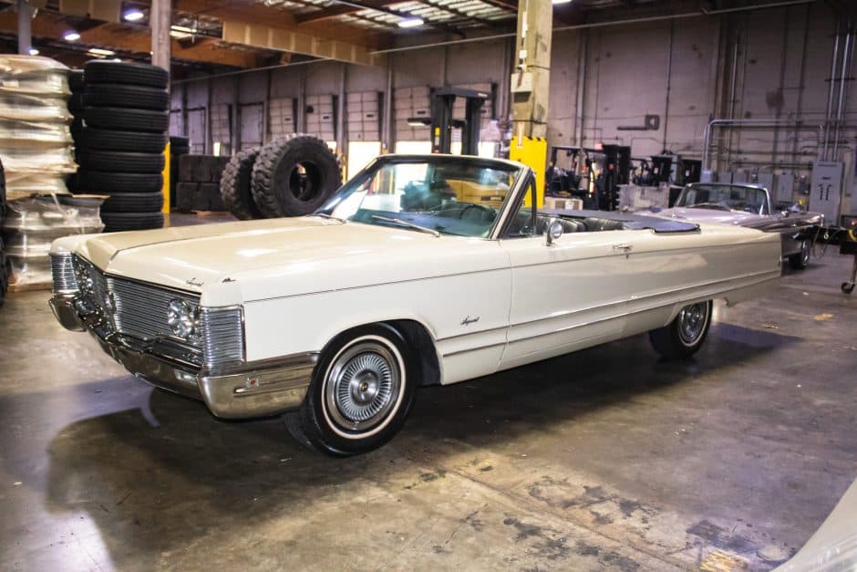1968 Chrysler Imperial sold for $14,000
