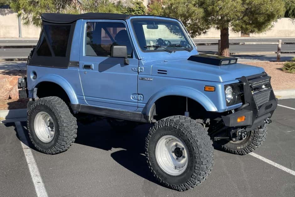 1986 Suzuki Samurai sold for $12,750