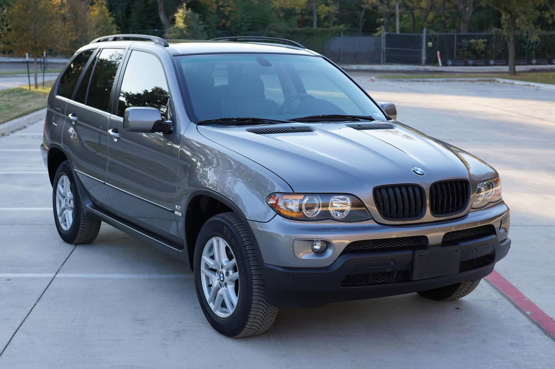 2004 BMW X5 sold for $6,100