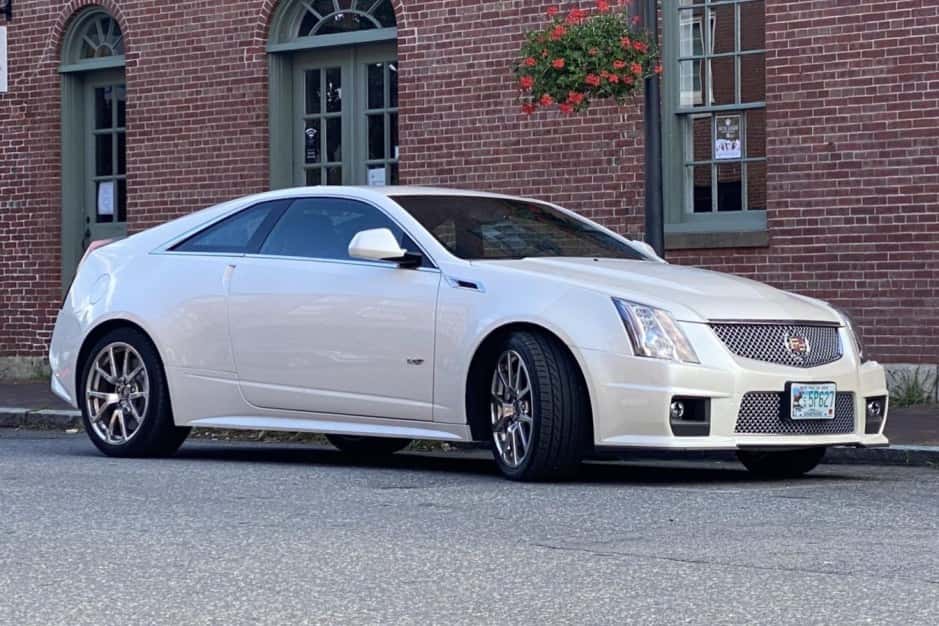 2011 Cadillac CTS & CTS-V sold for $41,500