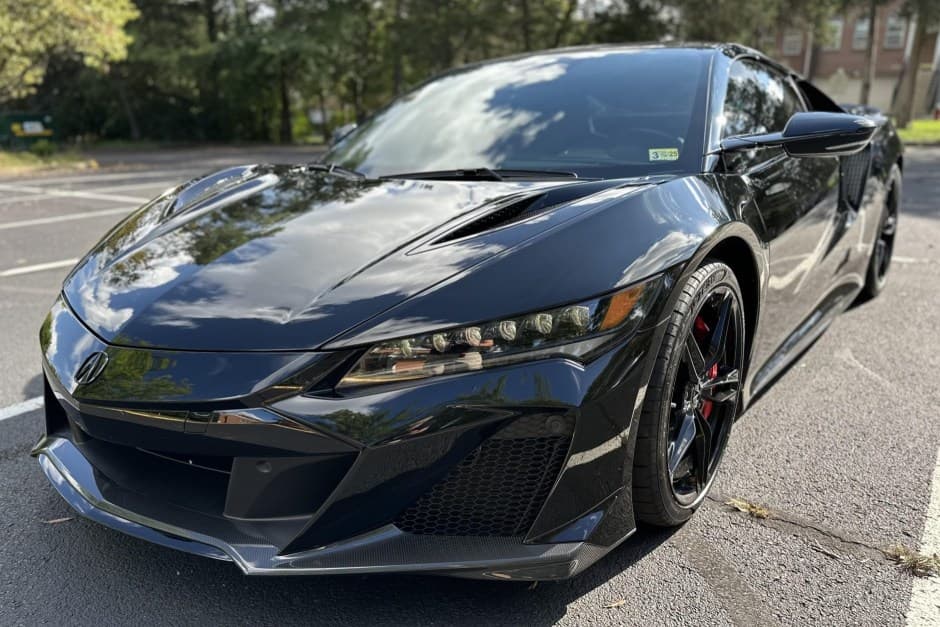 2022 Acura NSX NC1 sold for $206,500