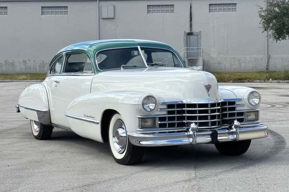 1947 Cadillac Series 62 sold for $25,250
