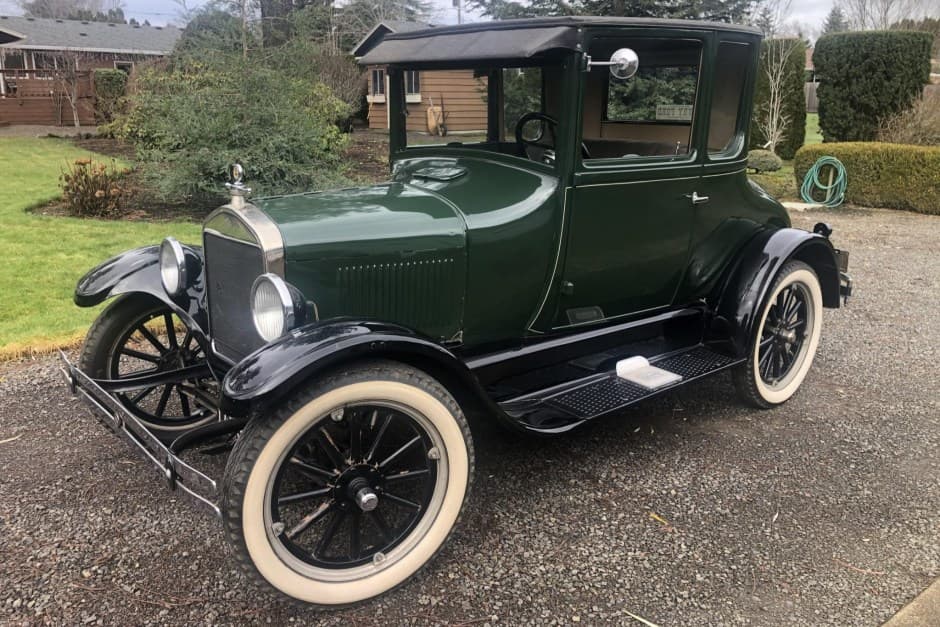 1926 Ford sold for $8,500