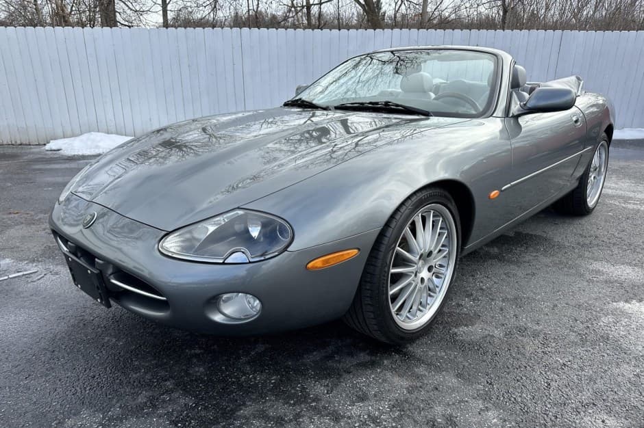 2003 Jaguar XK8 sold for $6,900