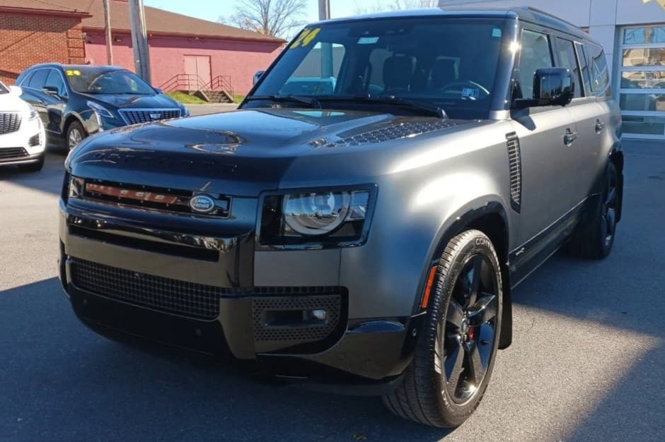 2024 Land Rover Defender L663 sold for $87,000