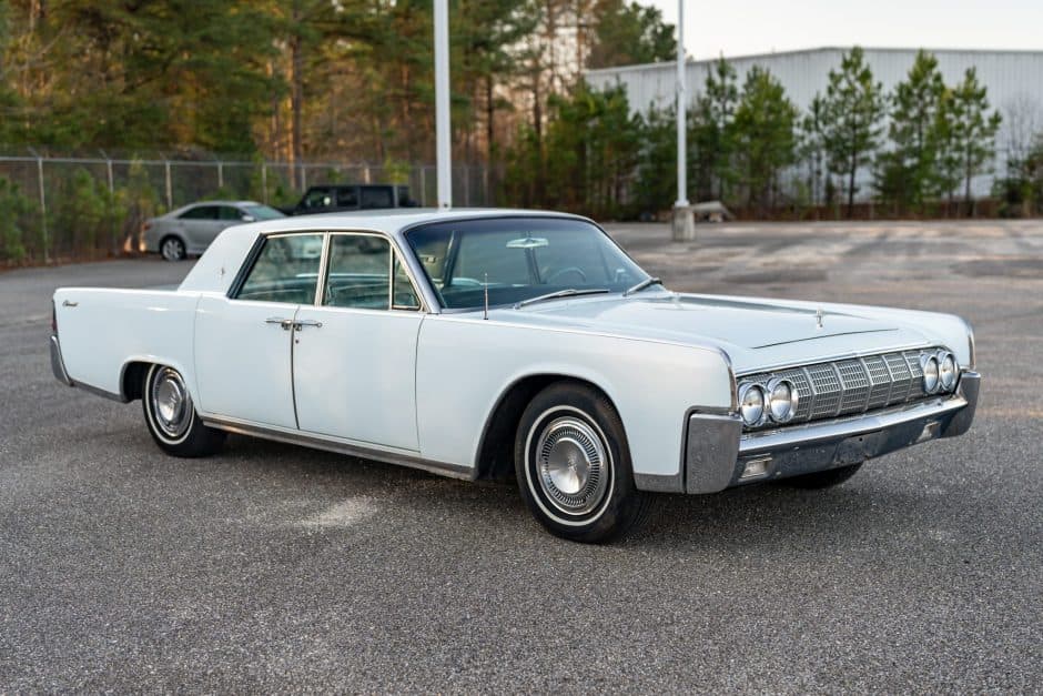 1964 Lincoln Continental (1961-1969) sold for $24,000