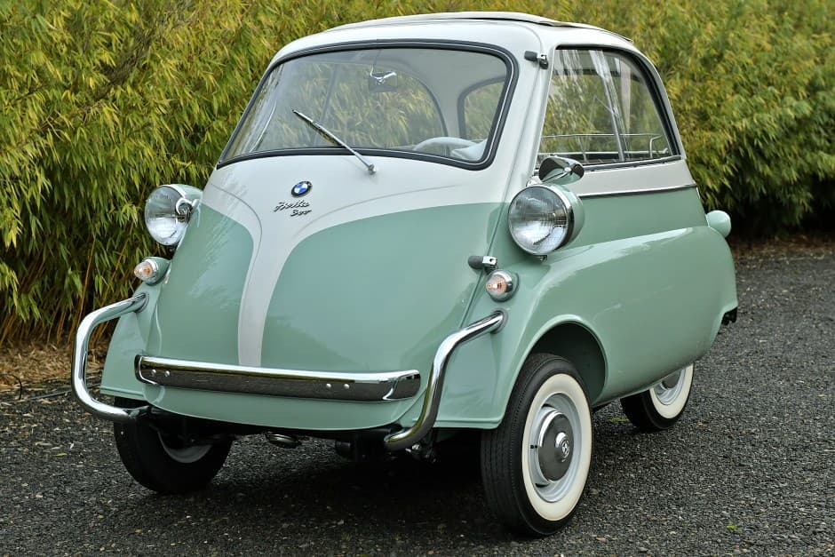 1959 BMW Isetta sold for $42,500