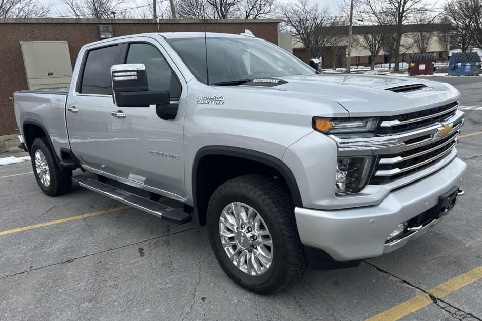 2020 Chevrolet Silverado T1XX (2019+) sold for $57,500