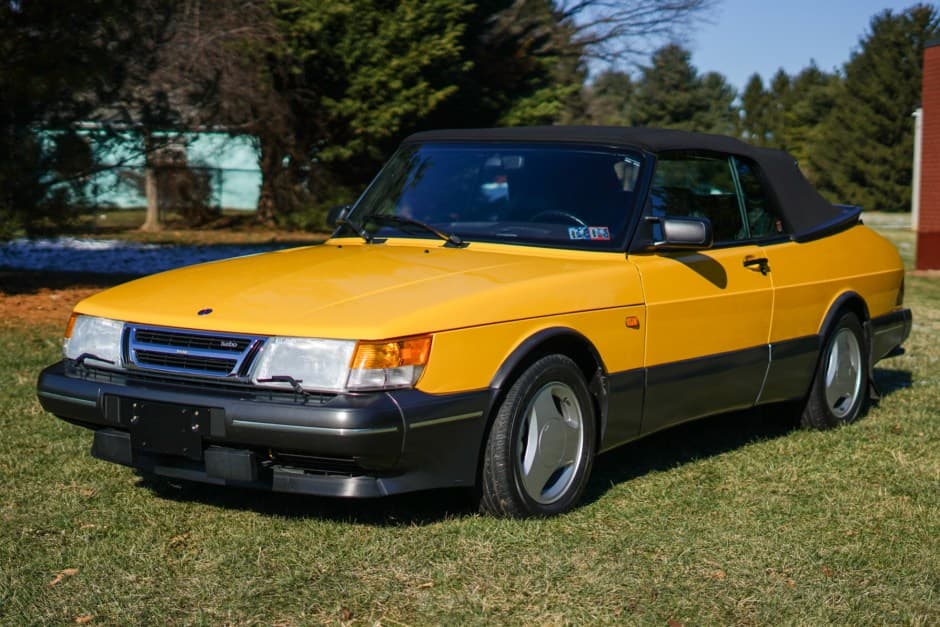 1991 Saab 900 sold for $59,000