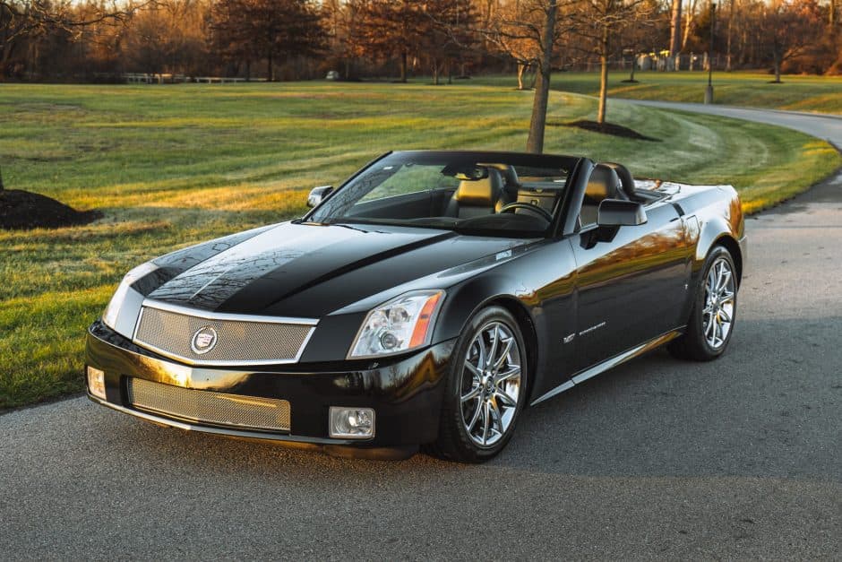 2007 Cadillac XLR sold for $38,500