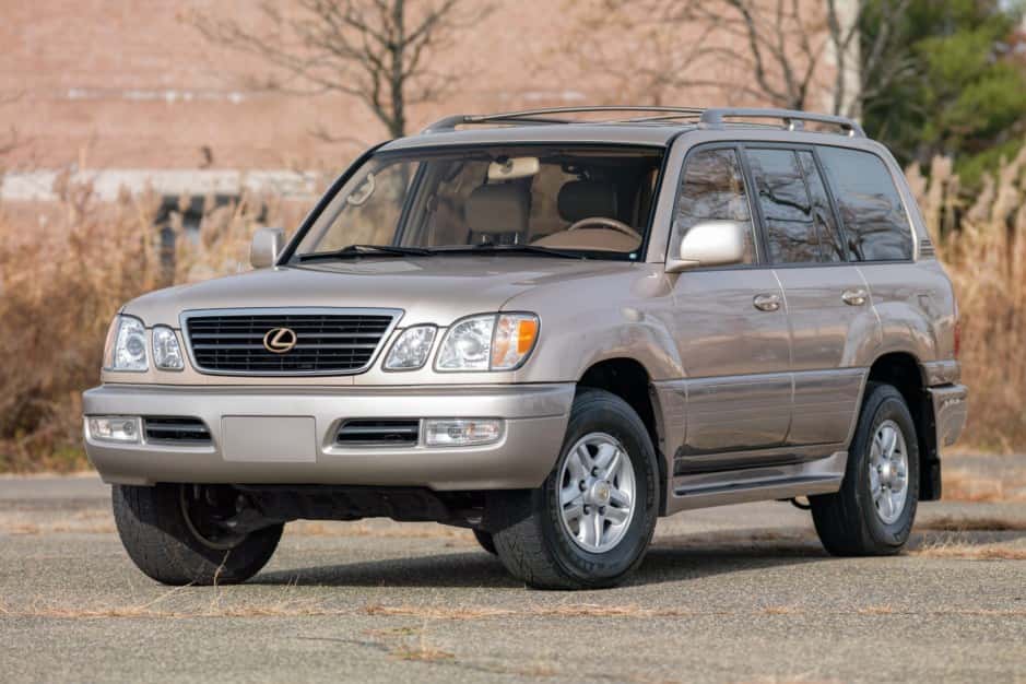 1998 Lexus LX470 sold for $34,500