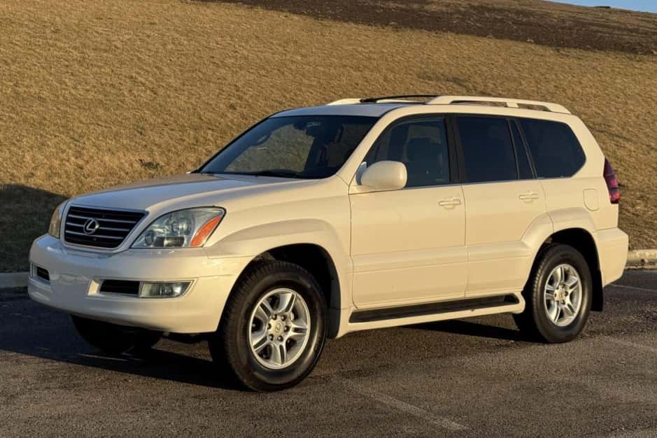 2005 Lexus GX sold for $7,800