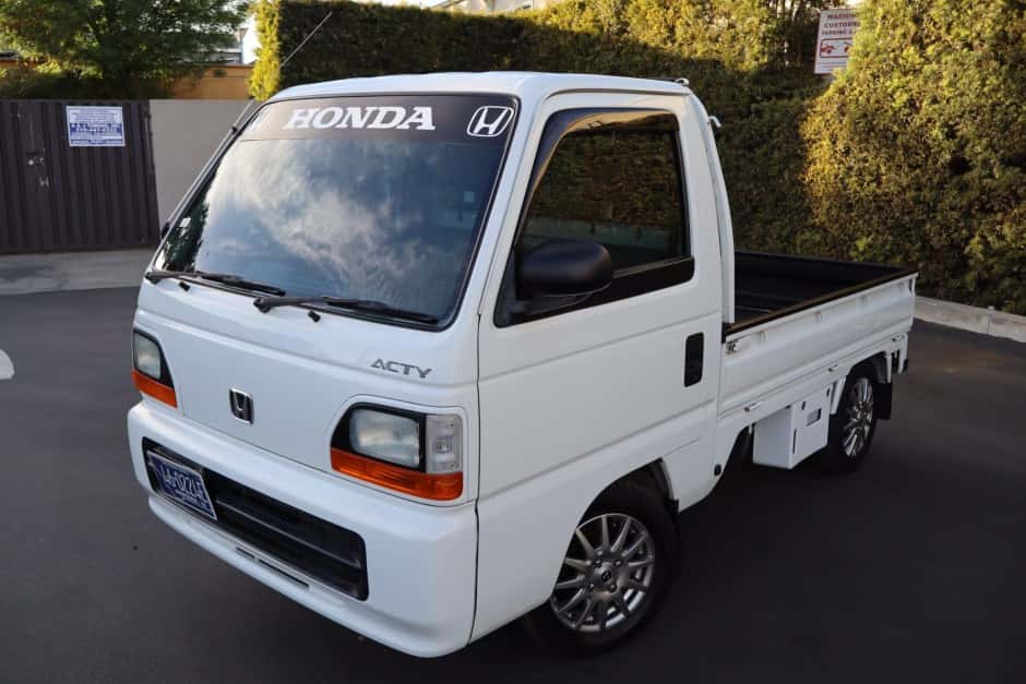1997 Honda Acty sold for $7,338