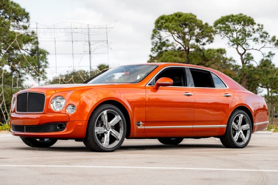 2016 Bentley Mulsanne (2011-2020) sold for $109,000