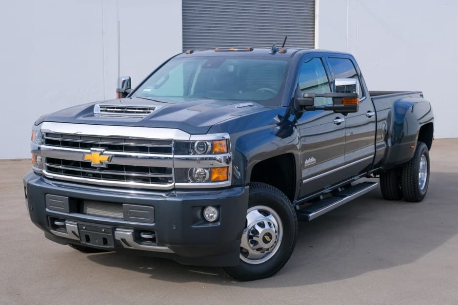 2018 Chevrolet Silverado K2XX (2014-2019) sold for $61,500