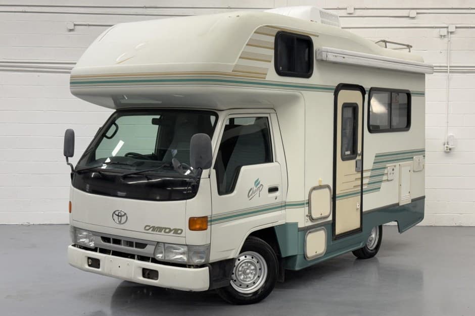 1999 Toyota ToyoAce sold for $27,500