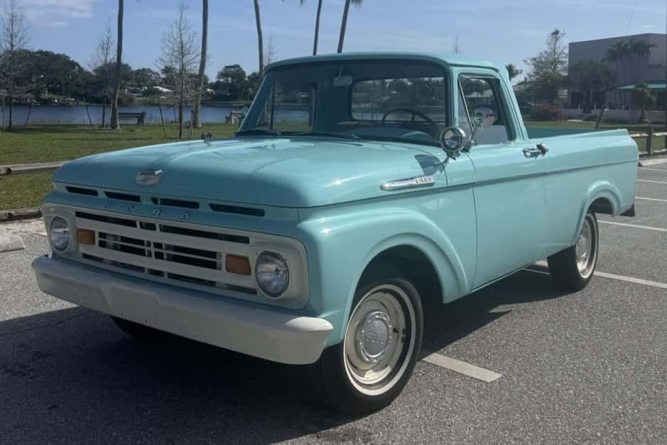 1962 Ford F-Series 1961-1966 sold for $16,109