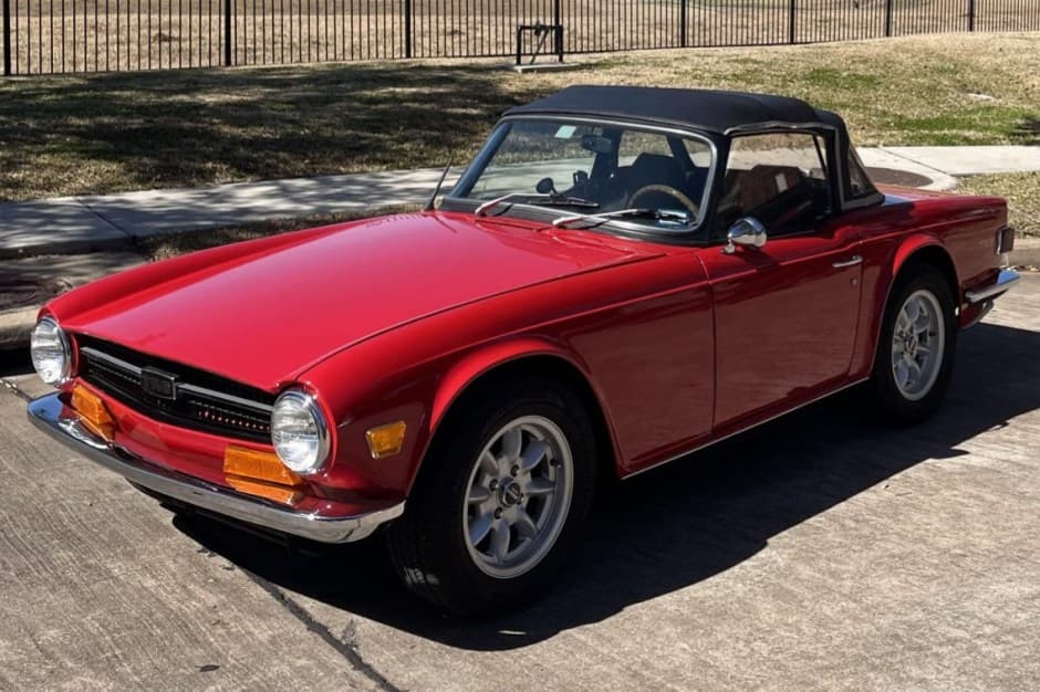 1970 Triumph TR6 sold for $19,000