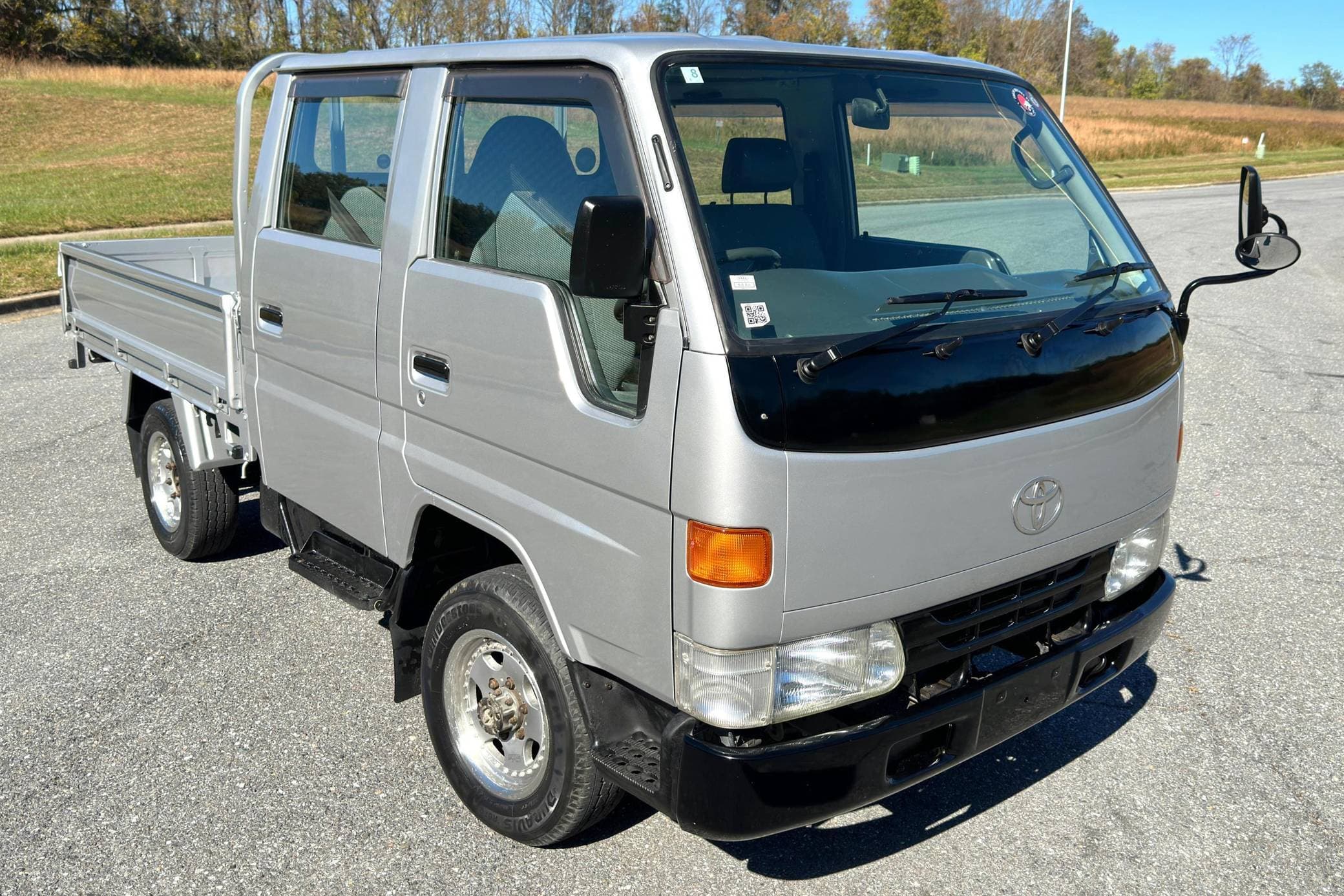1997 Toyota Dyna sold for $12,100