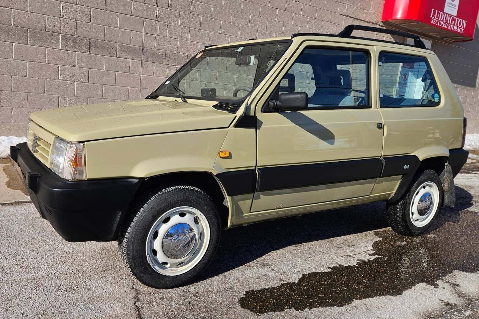 1996 Fiat Panda sold for $10,001