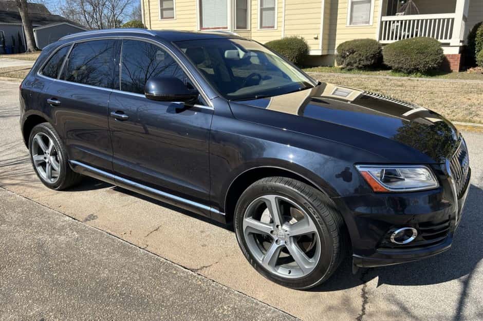 2016 Audi Q5 sold for $12,250