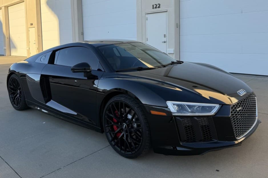 2017 Audi R8 sold for $107,000