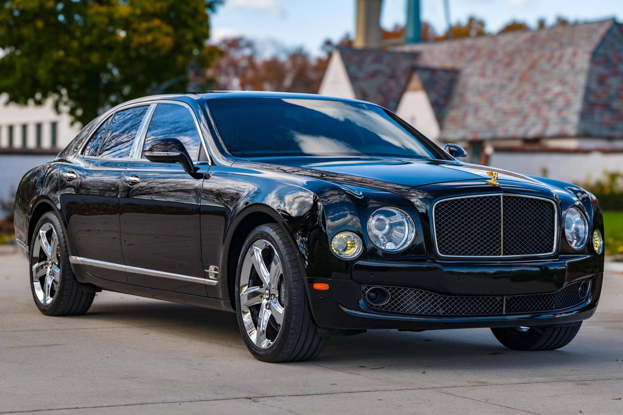 2016 Bentley Mulsanne sold for $79,500