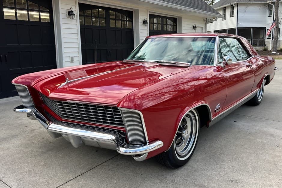 1965 Buick Riviera sold for $65,500