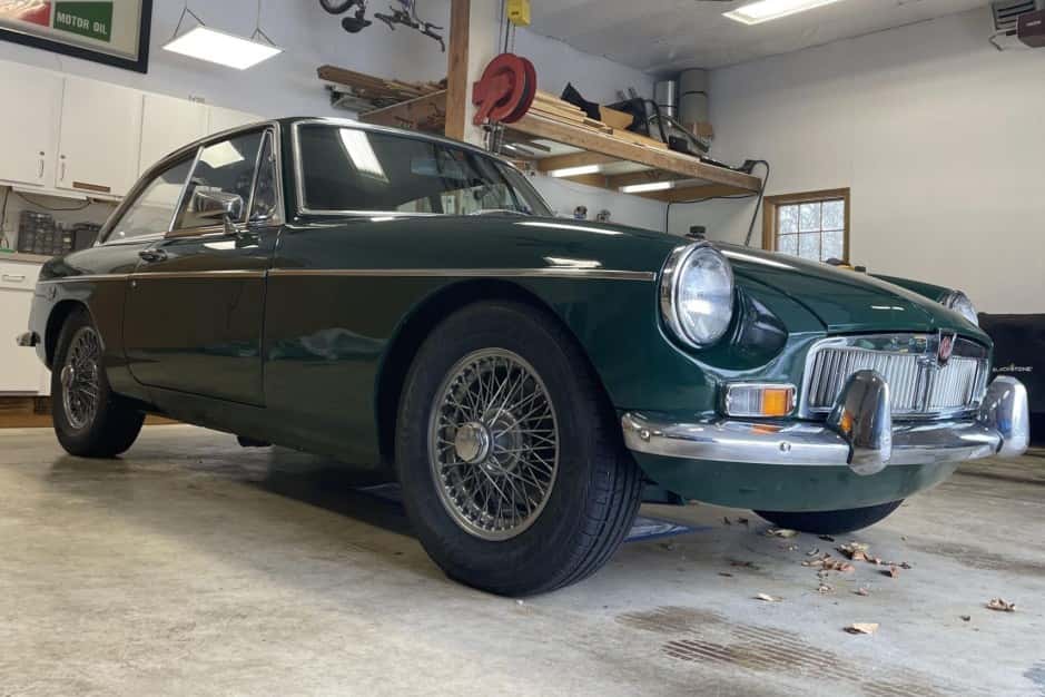 1969 MG MGB sold for $21,500