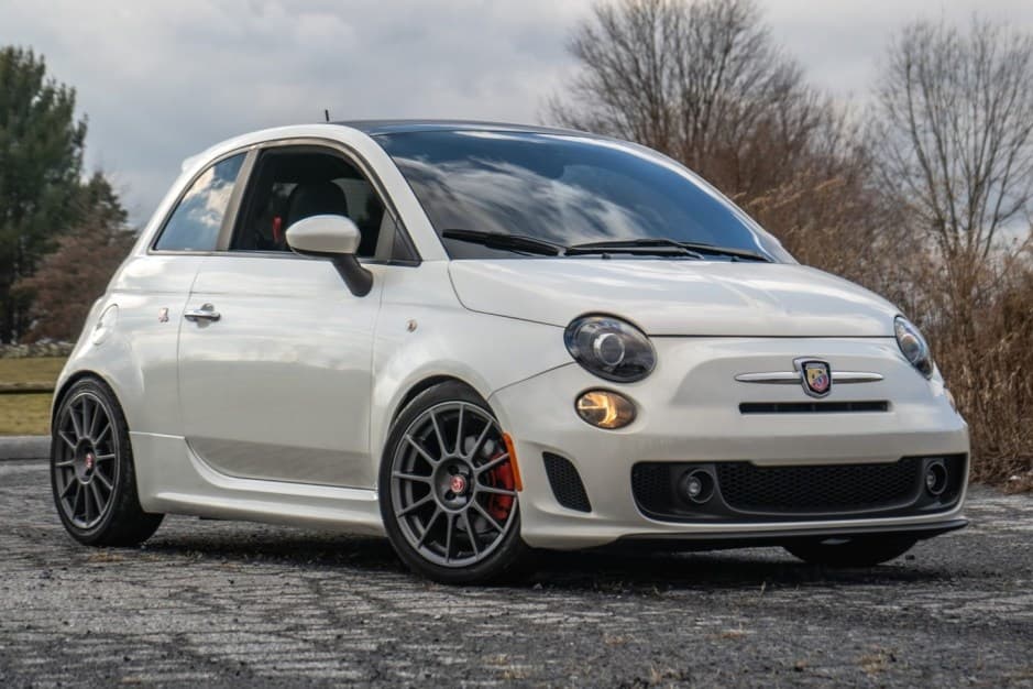 2017 Fiat 500 (2012-2019) sold for $21,000