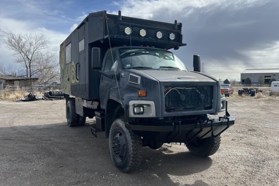 2008 GMC TopKick sold for $40,000