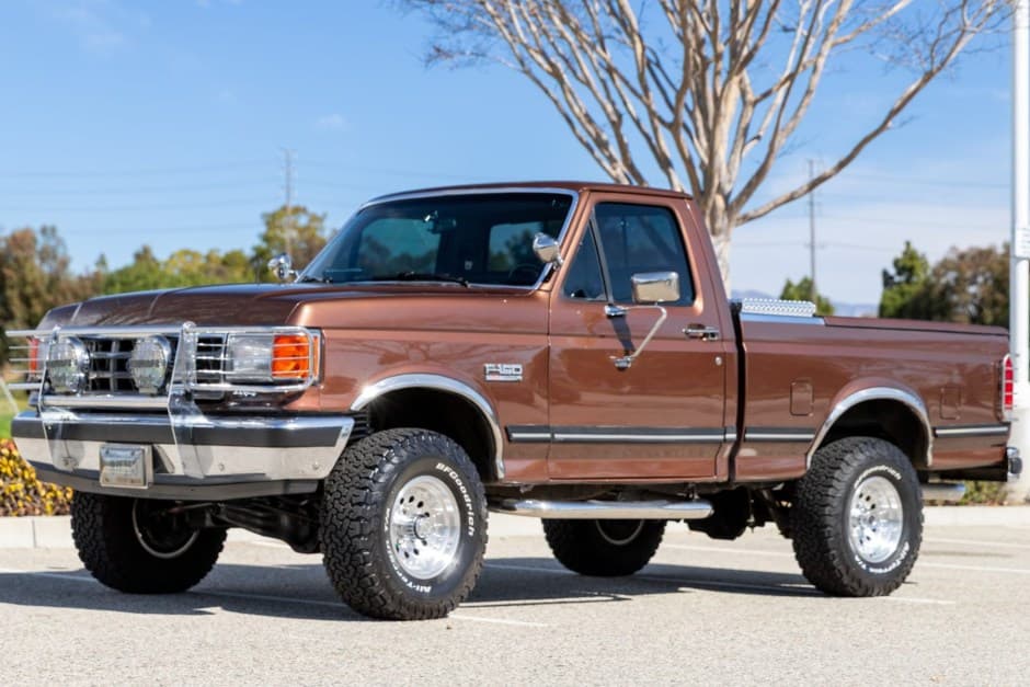 1987 Ford F-Series 1987-1991 sold for $25,000