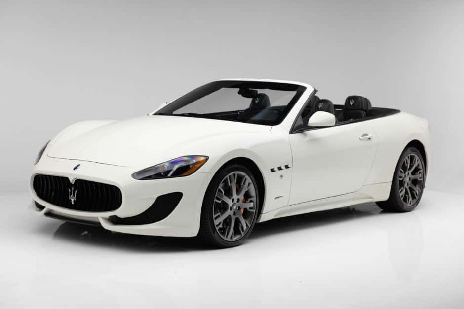 2015 Maserati GranTurismo sold for $38,000