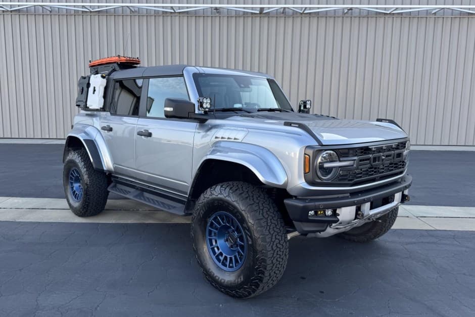 2024 Ford Bronco U725 sold for $67,000