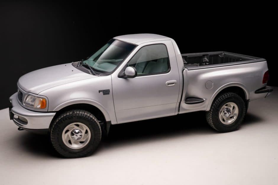 1998 Ford F-150 (1997-2004) sold for $12,500