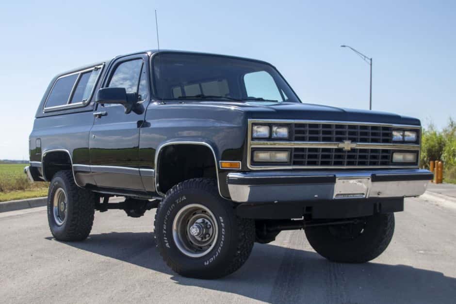 1990 Chevrolet K5 Blazer 1973-1991 sold for $18,250