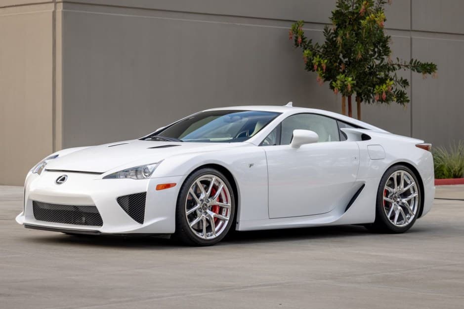 2012 Lexus LFA sold for $951,000