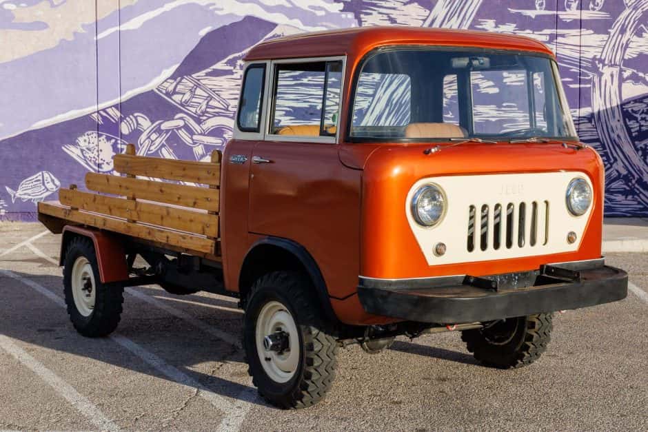 1958 Jeep Forward Control sold for $11,500