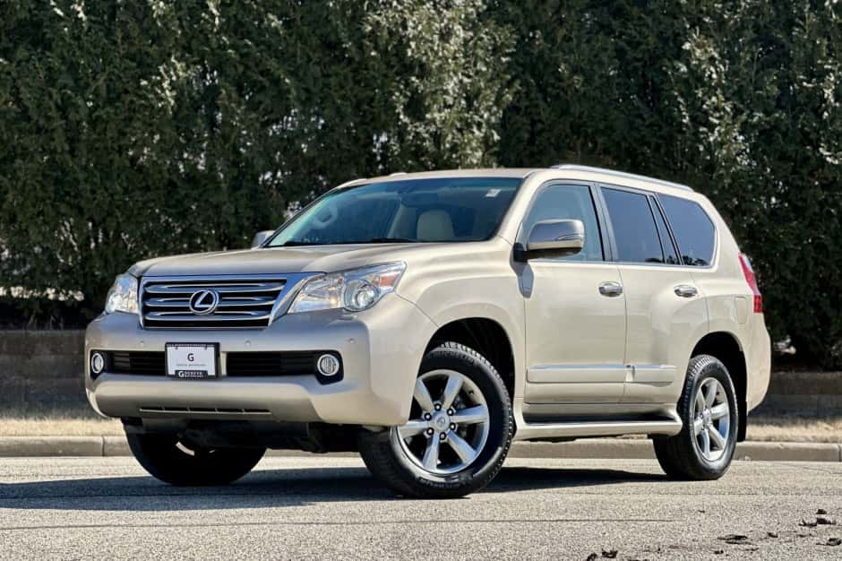 2013 Lexus GX sold for $26,750
