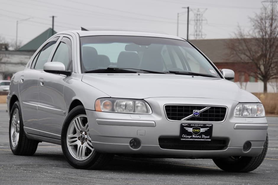 2005 Volvo sold for $8,100