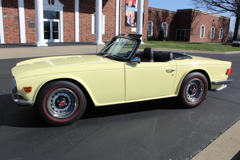 1970 Triumph TR6 sold for $23,000