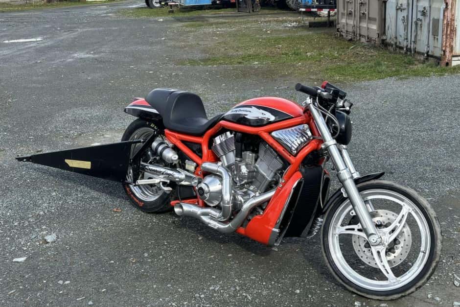 2006 Harley-Davidson V-Rod sold for $15,500