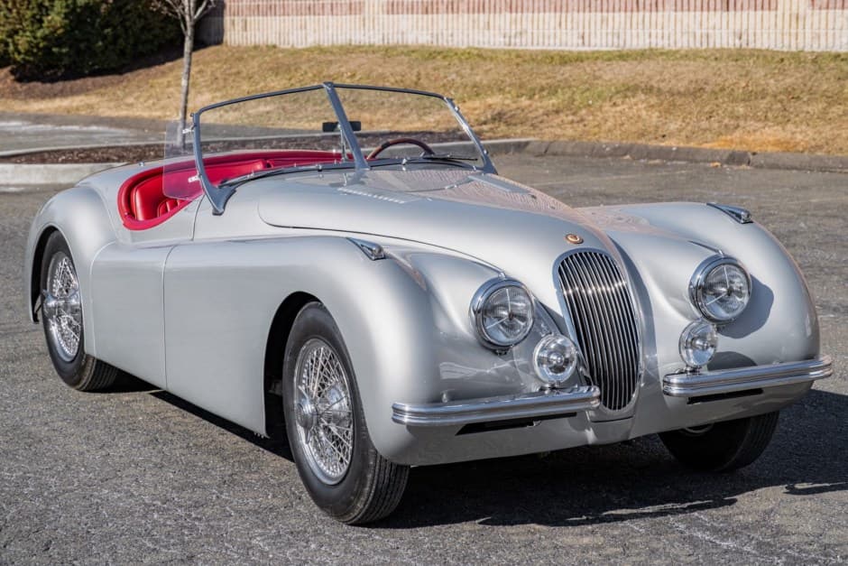 1950 Jaguar XK120 sold for $88,000