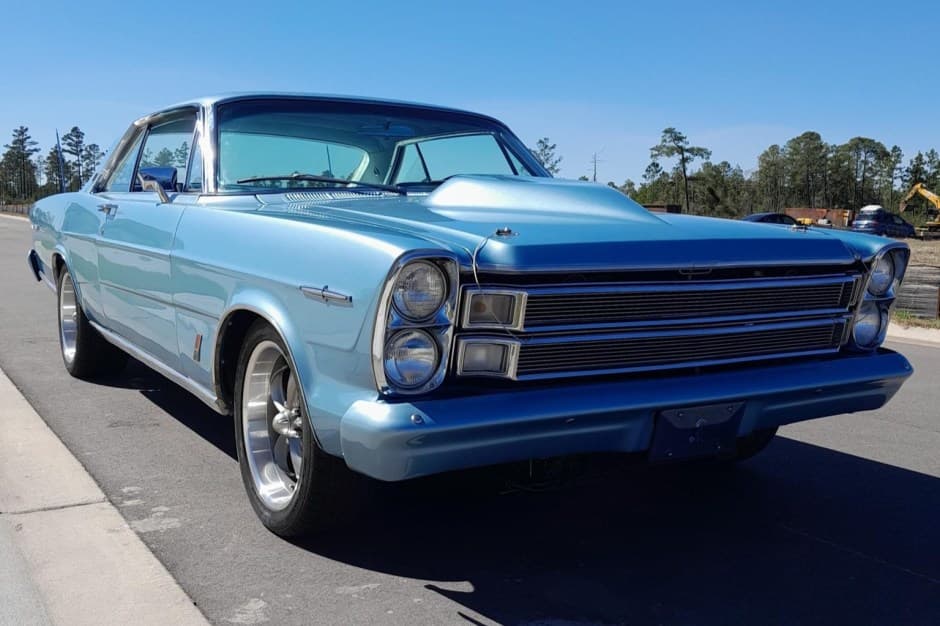 1966 Ford Galaxie sold for $29,500