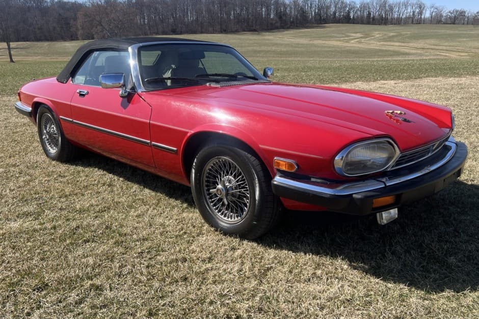 1989 Jaguar XJS sold for $7,800