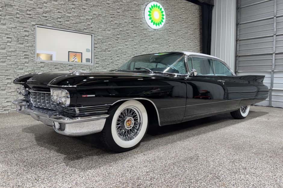 1960 Cadillac Series 62 sold for $49,500
