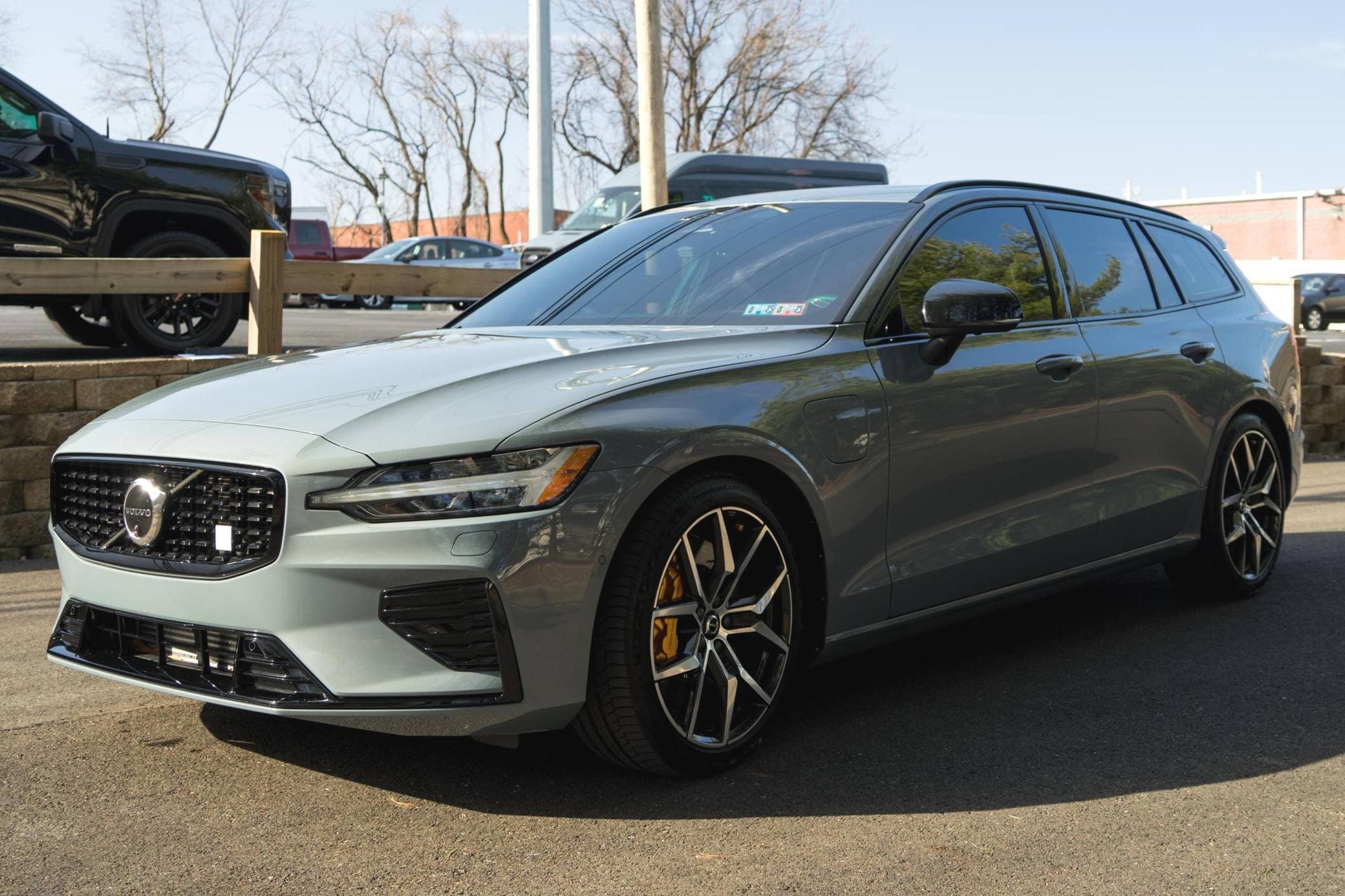 2023 Volvo V60 sold for $62,500