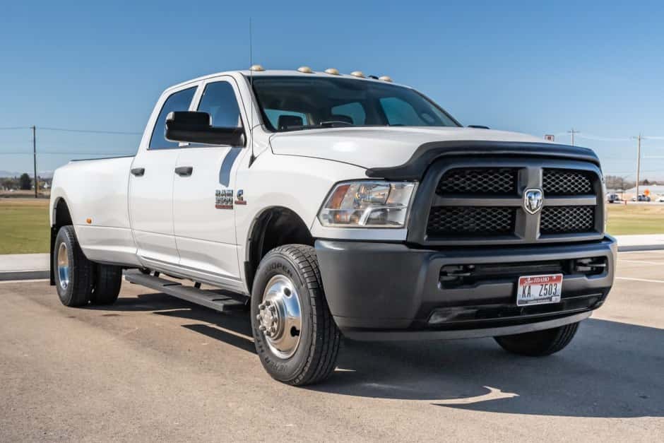 2015 Dodge Ram (2009-2024) sold for $30,500