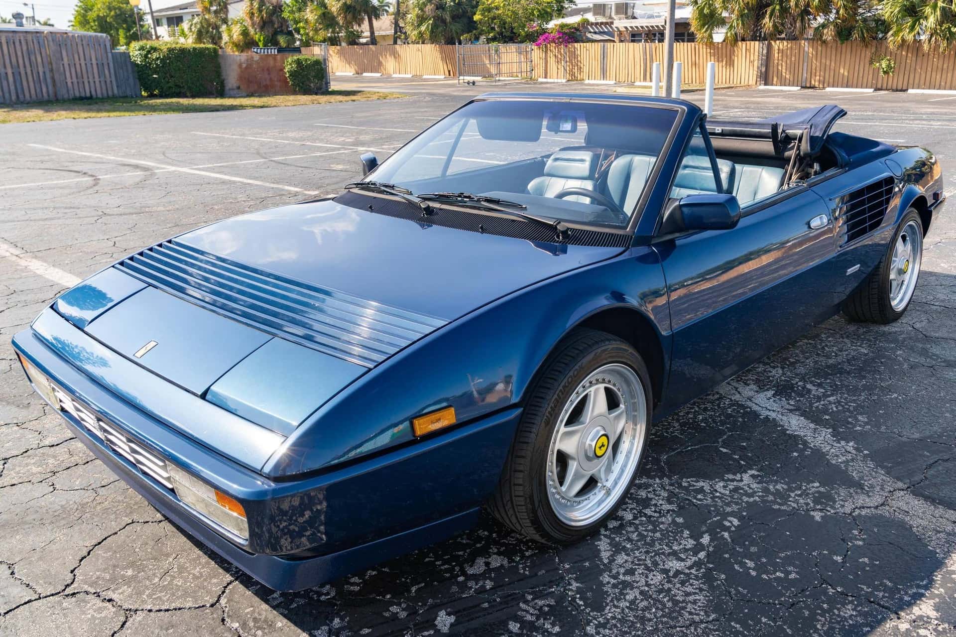 1986 Ferrari Mondial sold for $38,069