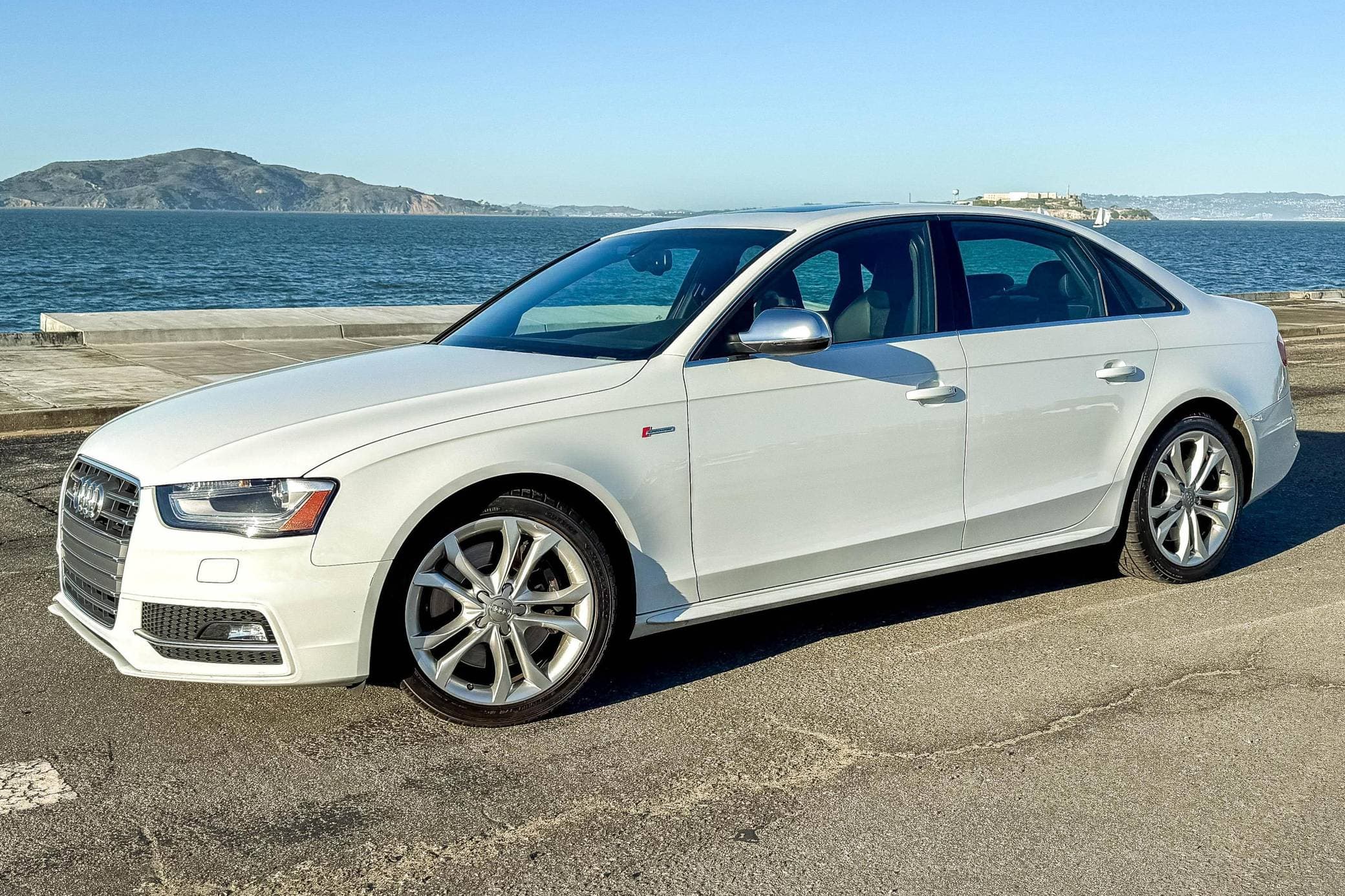 2015 Audi B8 S4 sold for $21,212